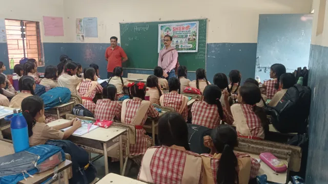 करावल नगर सरकारी विद्यालय में करियरकाउंसलिंग