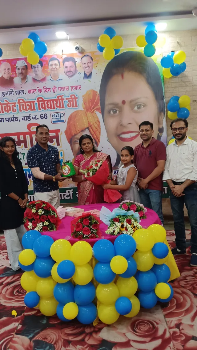 चित्र विद्यार्थी जी के जन्म दिवस पर